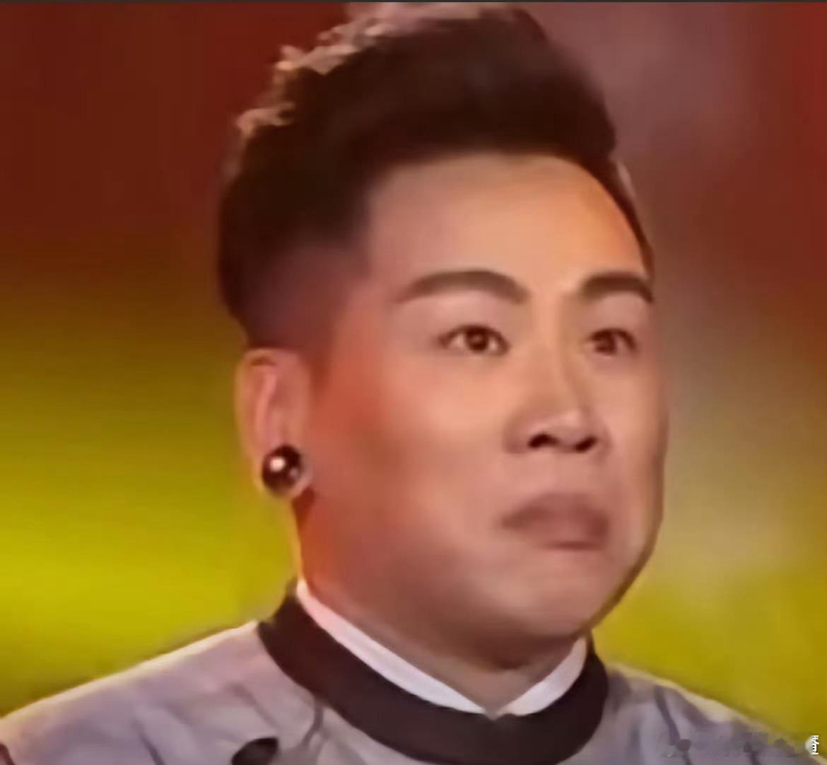 胡彦斌不知道做了什么让陶喆哭 看papi酱新视频，胡彦斌回忆陶喆帮唱经历，对弄哭