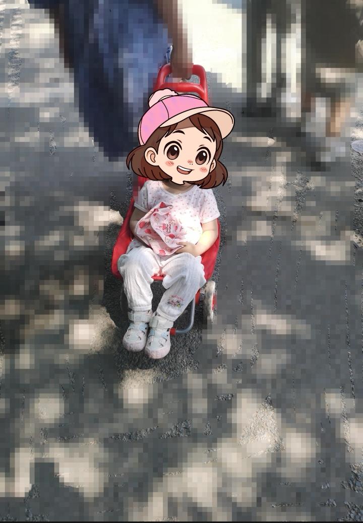随随便便就可以很开心的美好童年。