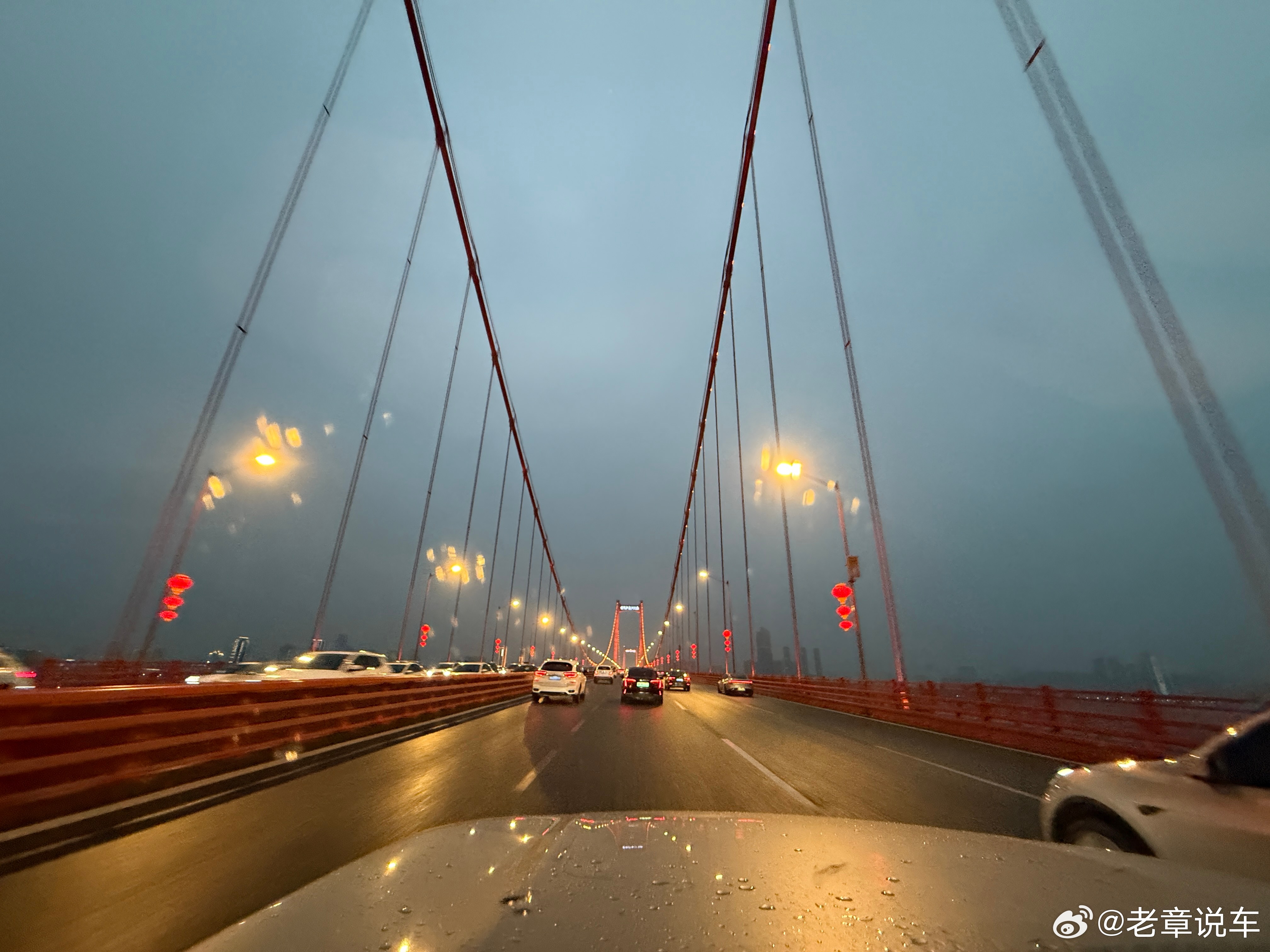 没有年味的武汉市！再过十年，估计没有春节了！ 