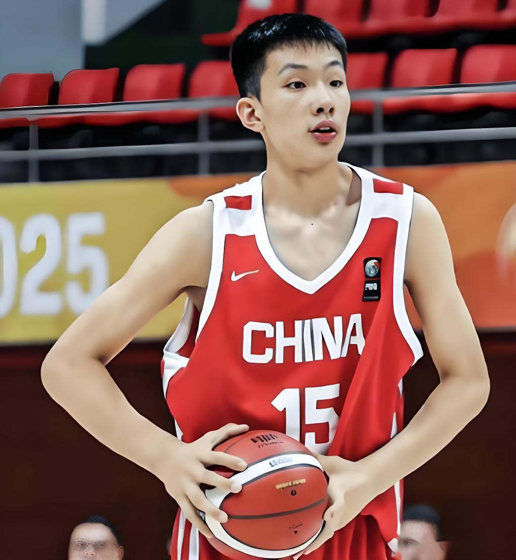 U18国青男篮凭啥场均狂胜对手46分
        U18亚青赛小组赛全部打完