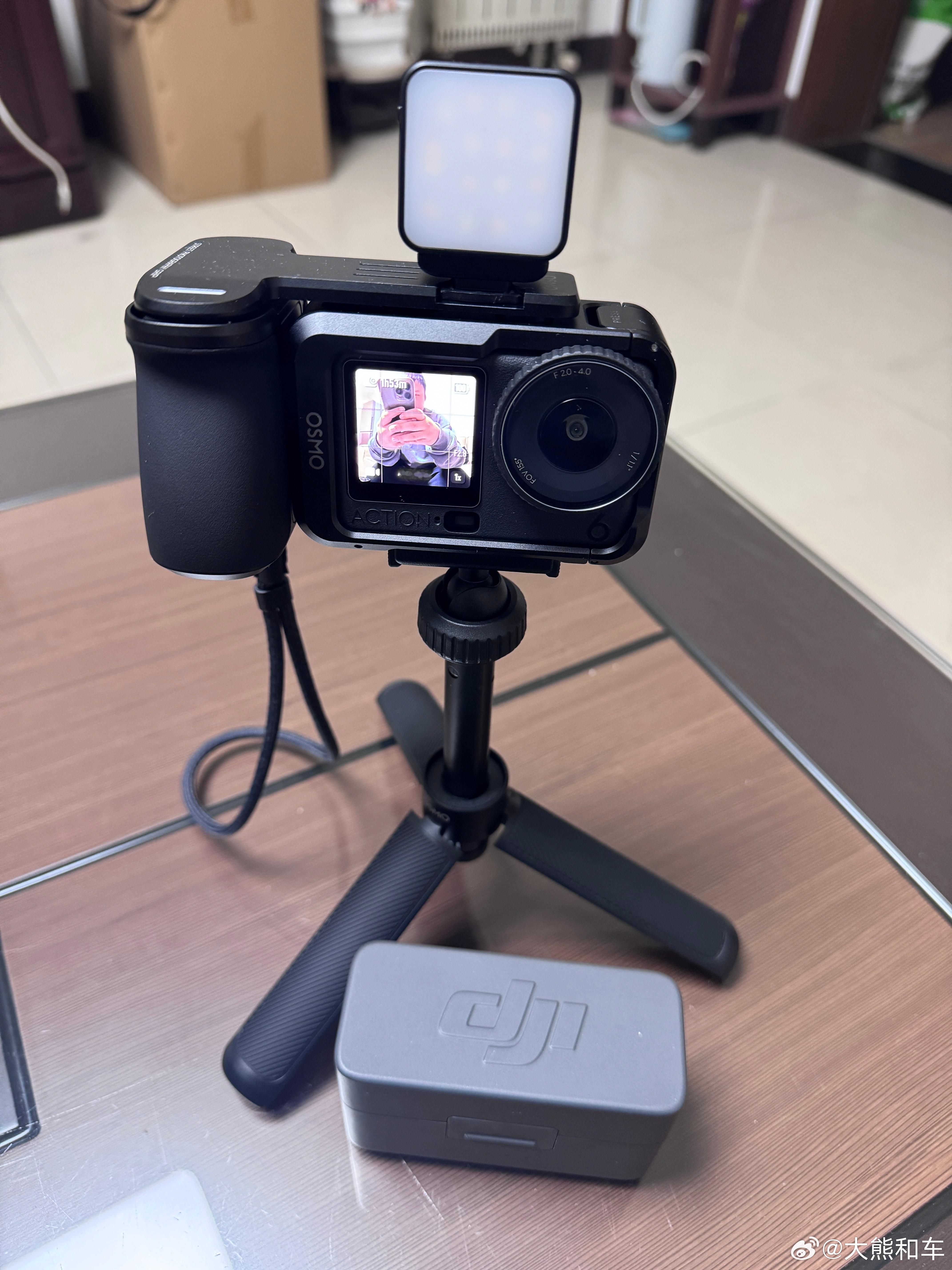 好用爆炸运动相机