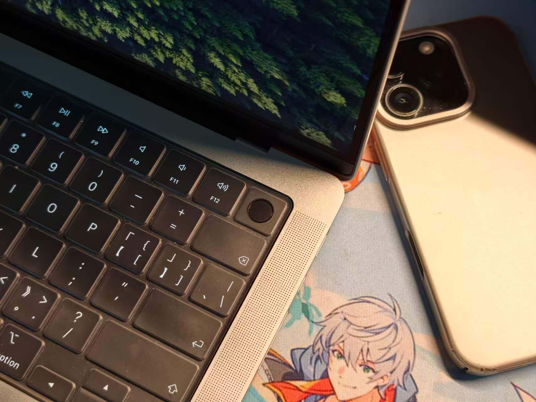 苹果iPad和MacBook涨价我是真没想到买了你还有升值的一天啊！有一种家里败