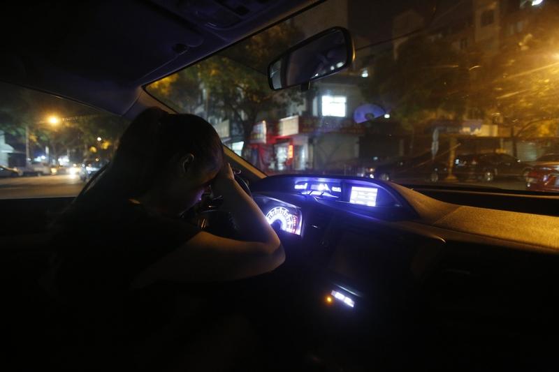 好朋友离婚，曾经那可是大家眼里的模范夫妻，郎才女貌，让人羡慕得不行。可现在却劳燕