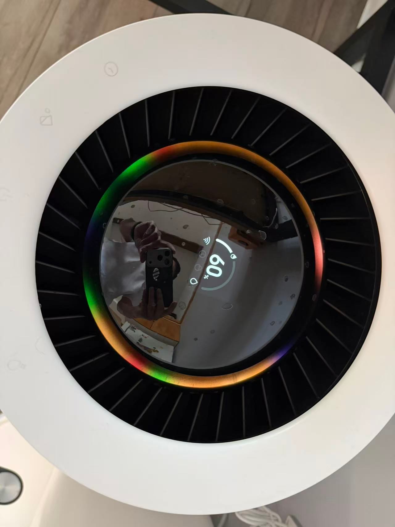 上次无雾加湿器3 Pro半年左右坏了送修，直接给换了个新的，用了不到三个月，指示