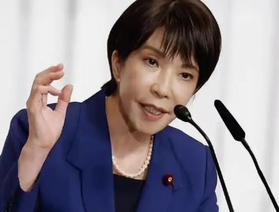 这次连上天都没站在日本这边，当高市早苗给靖国神社贡品之后，日本的地震也如约而至，