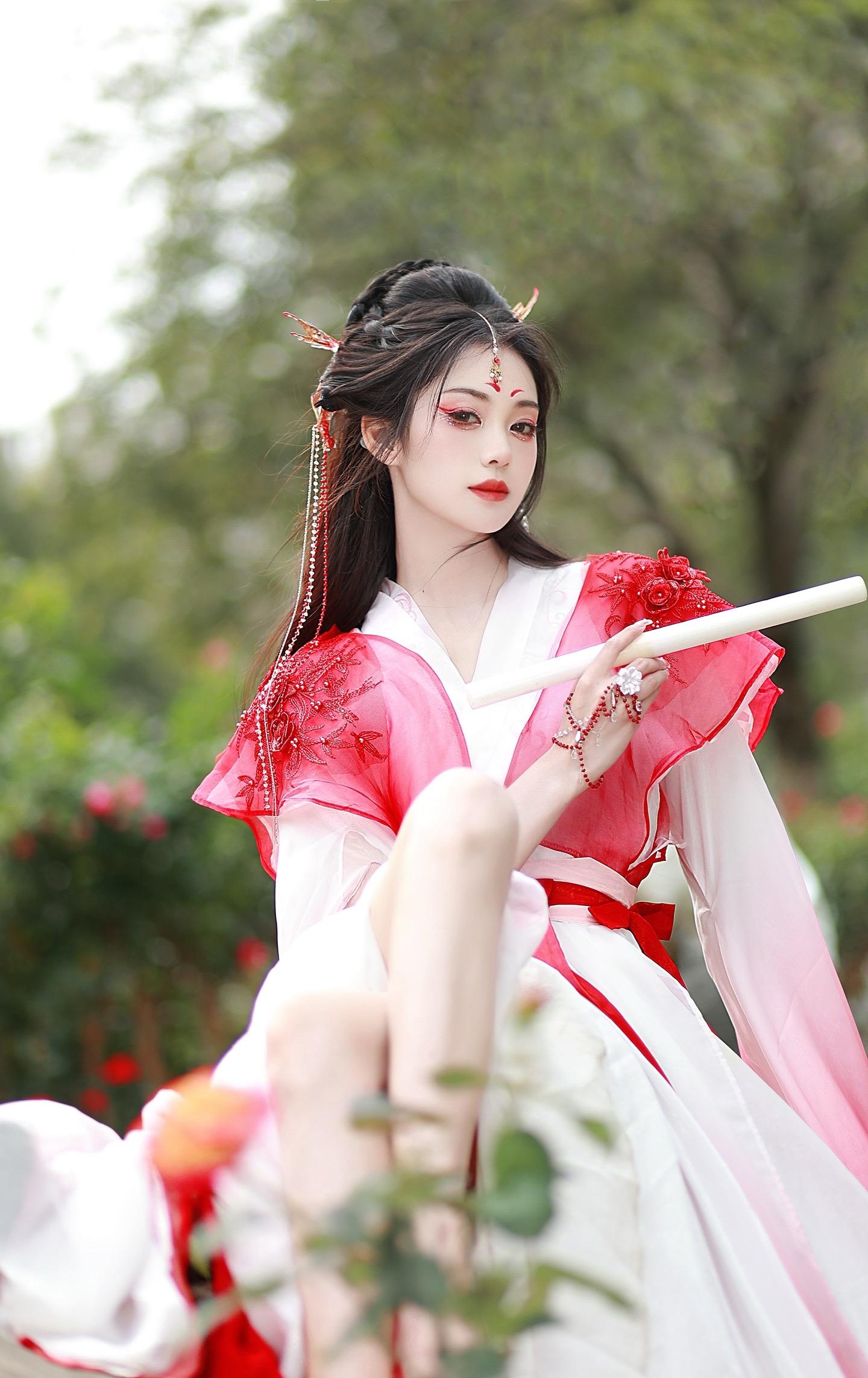 “涂山，我罩的，懂？”谁还不知道月红篇开播了