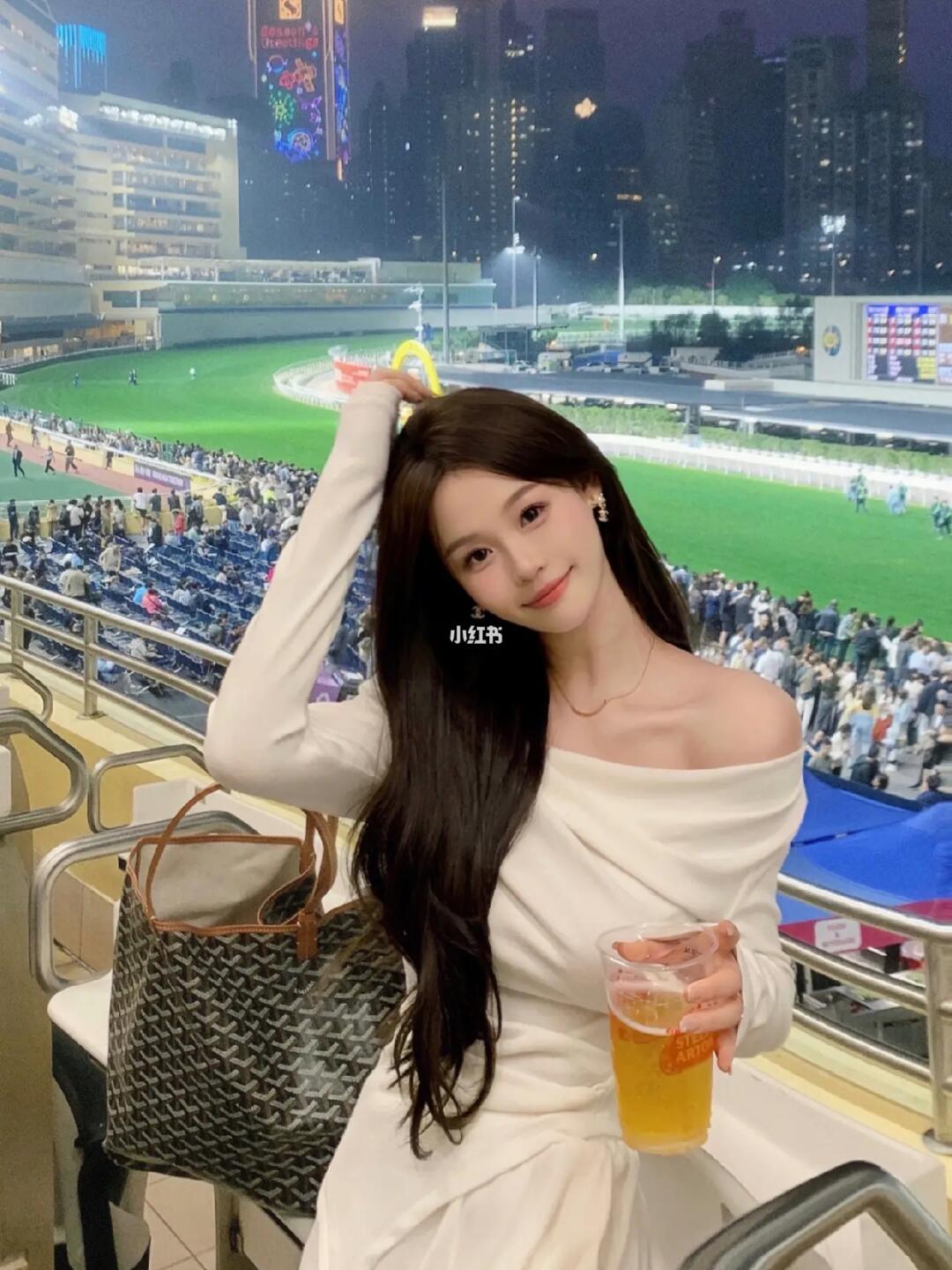 香港🇭🇰𝘿𝙖𝙞𝙡𝙮 |  玩哩一整天～