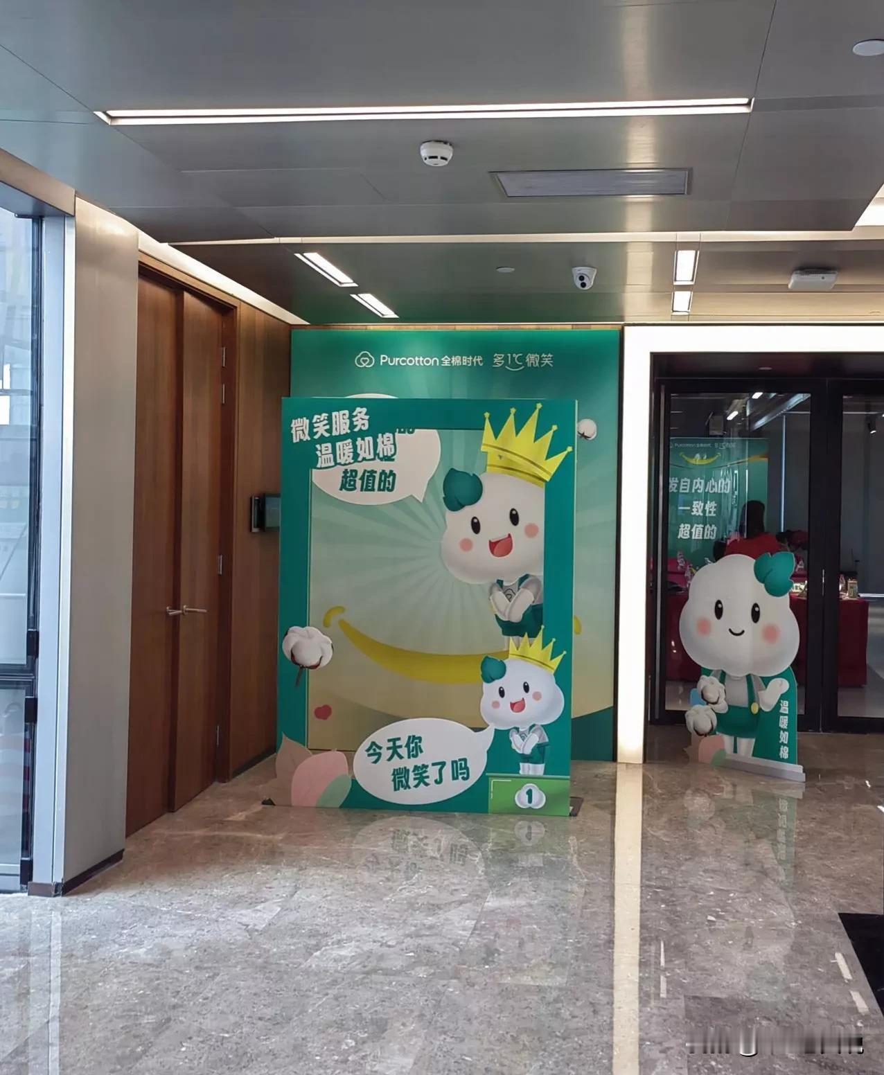 刚入职5天的新员工辞职后，想要回自己办理入职时交给公司的上家单位的离职证明原件，