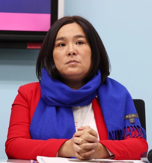 陈玉珍公开表态支持朱立伦连任！金门立法委员陈玉珍今日在广播节目的专访环节中，针对