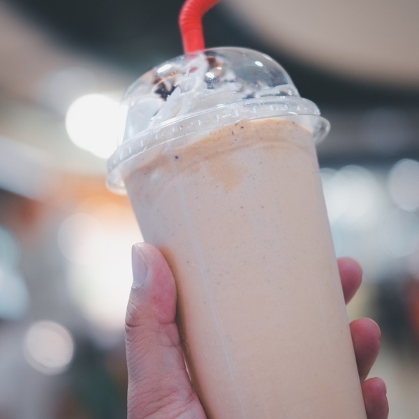 2月生日奶茶白薅今天复工正犯困，发现2月生日能领免单奶茶！这波操作太懂打工人了，