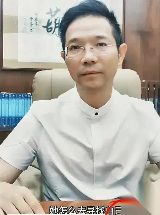 算盘打烂了？

脸都被打肿了🔥

那些搞小动作的人怕是没想到。

之前为了拦李