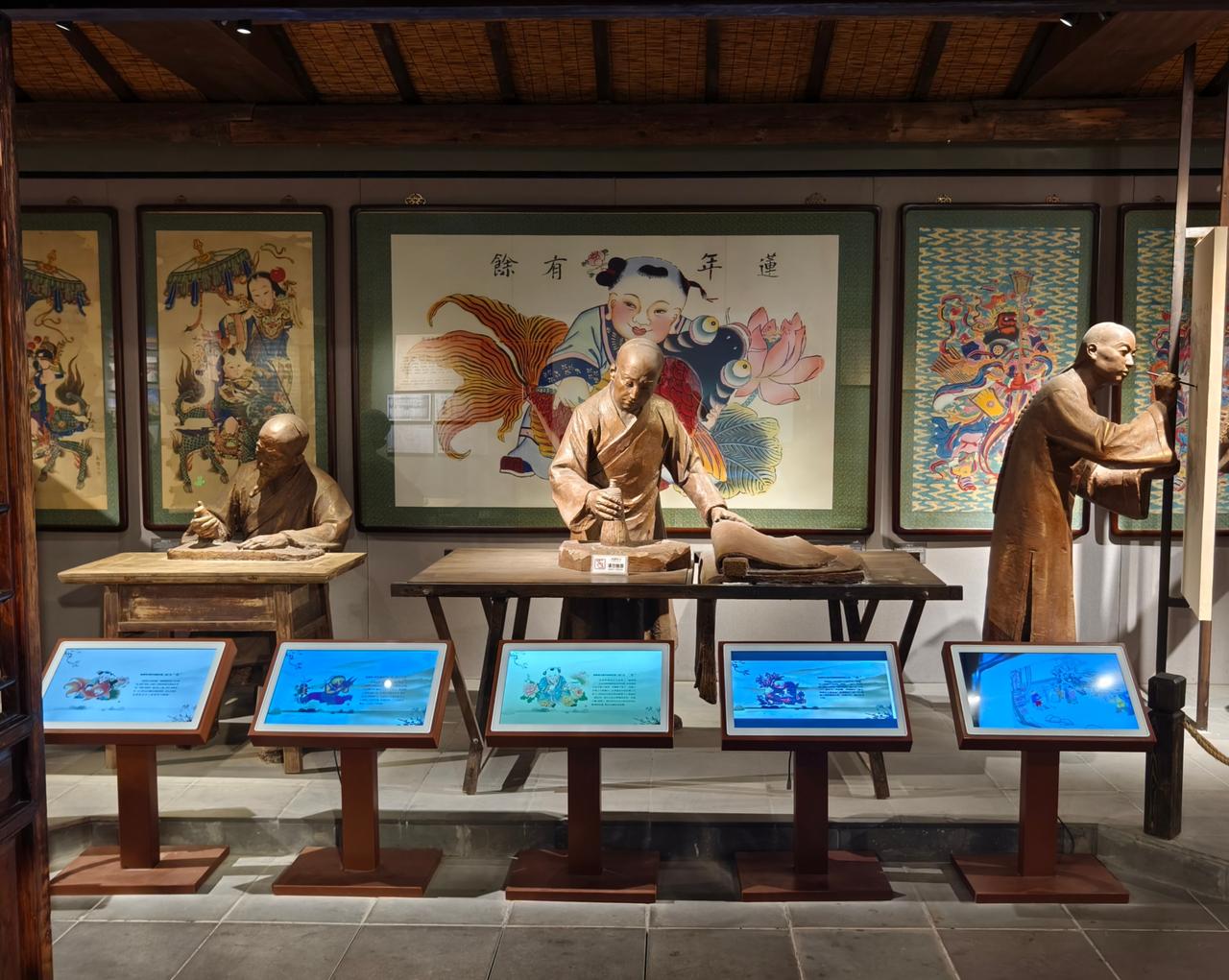 最近，小伙伴问我，自驾去杨柳青玩，推荐哪些美食？杨柳青古镇，是位于南运河畔的千年