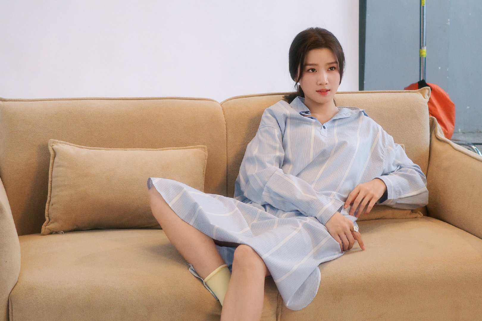 卢昱晓居家look卢昱晓居家look诠释生活美学，自然随性，美丽毫不费力。 ​​