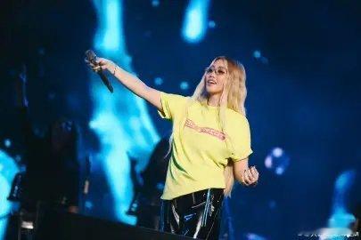 十二月第一个奇迹是ALin 十二月的第一天被ALin的歌声治愈了🎶她一开口，整