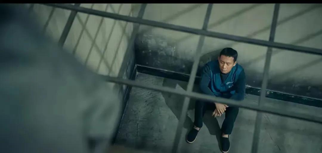 陈思诚和张译的新电影《三大队》已经正式宣布定档，预计将于12月15日与观众见面。
