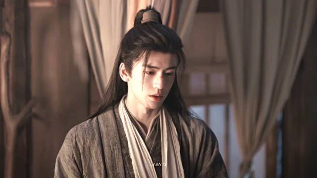 #逐玉嫁金钗出片式拍法#演《逐玉》和《嫁金钗》的男女主都有福了，妆造都很美很帅，只能说现在内娱拍的电