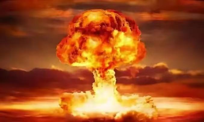 美国专家表示，一旦美方向着中方开战，不管是核武器还是航母等各种先进武器，中方都会