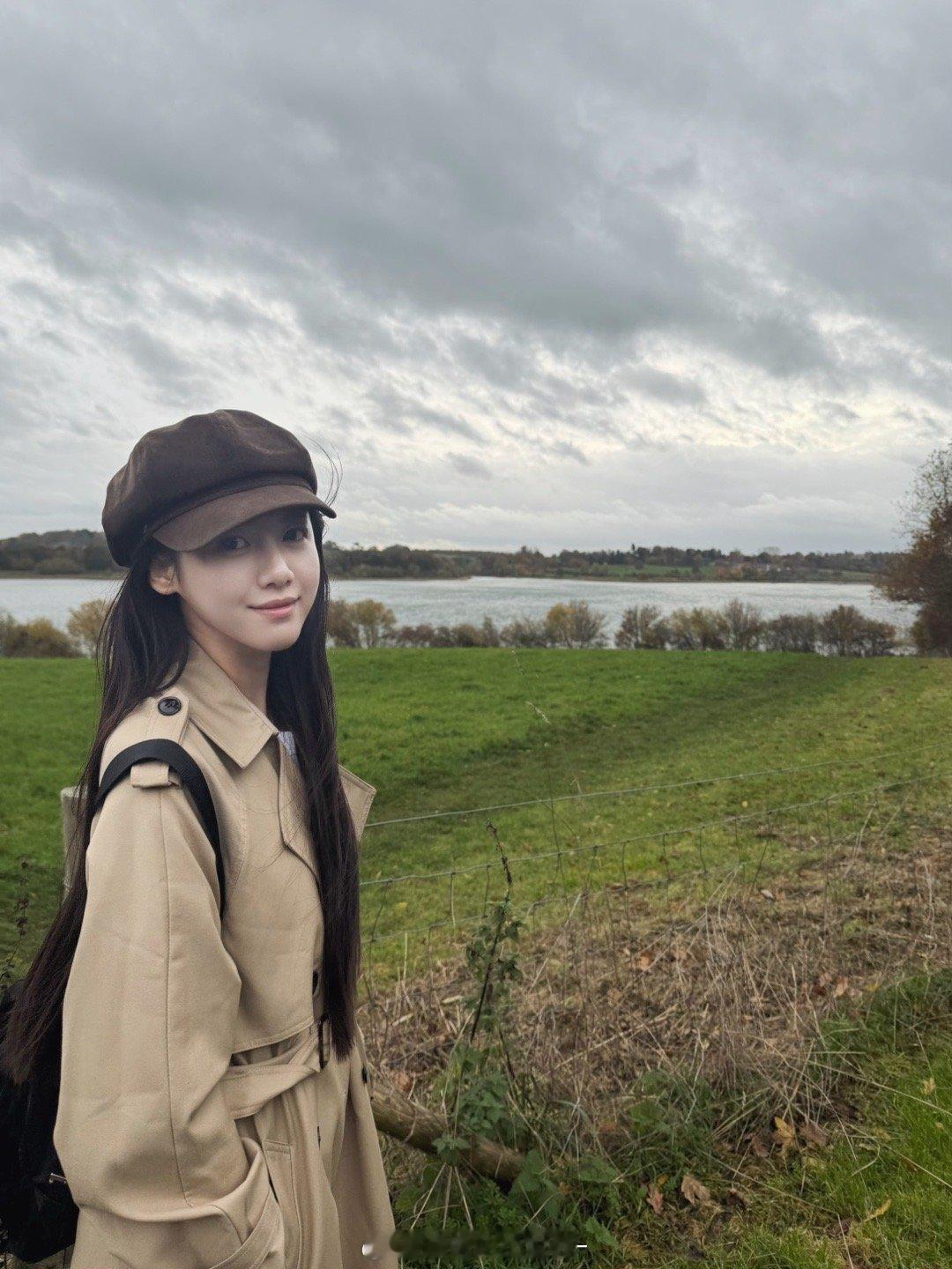 辞家千里又千里，务必争气再争气  ​​​