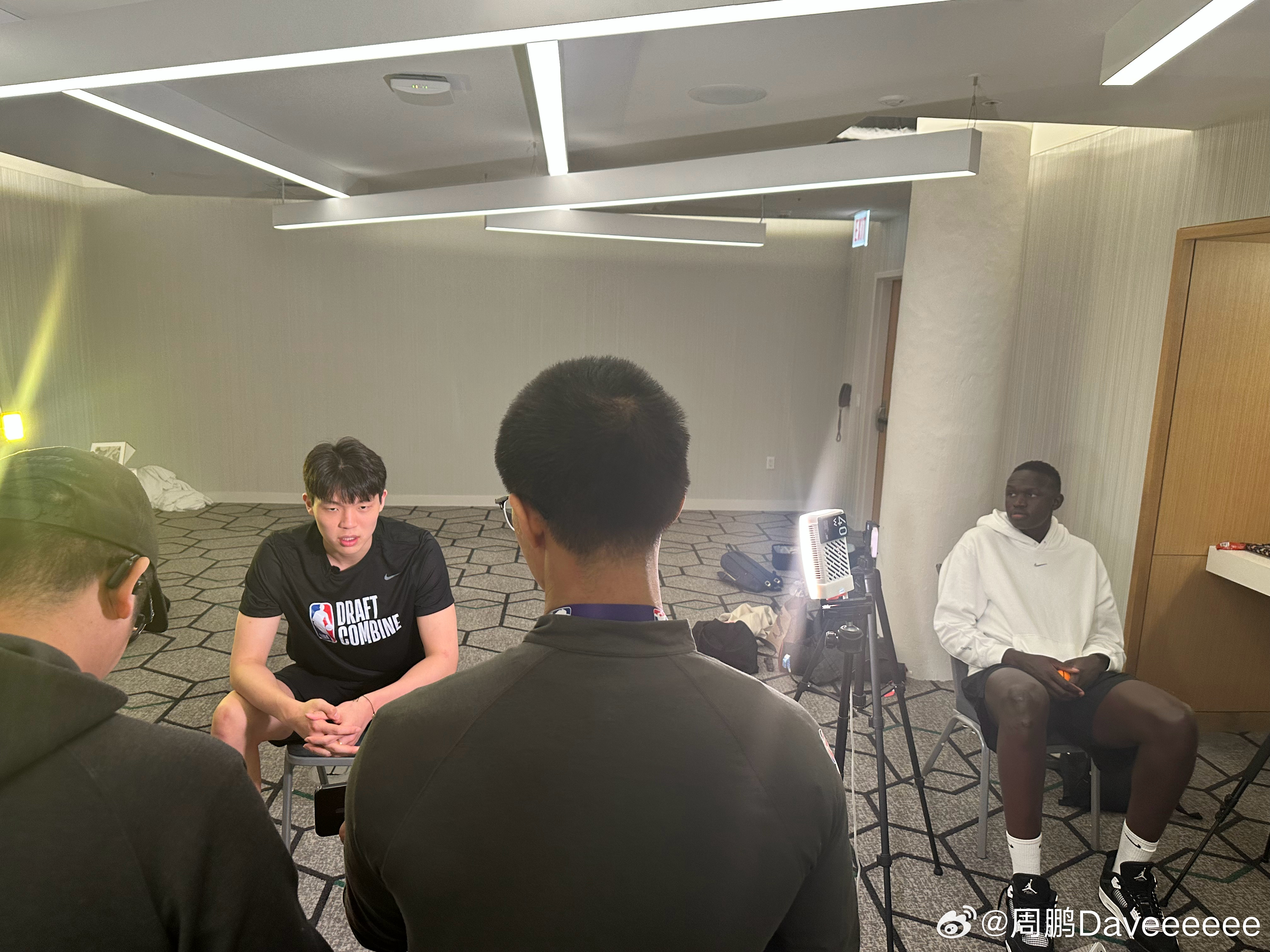 刚睁眼第一件事儿就是确认杨瀚森第二站试训的情况，得到的消息是“非常不错！Good