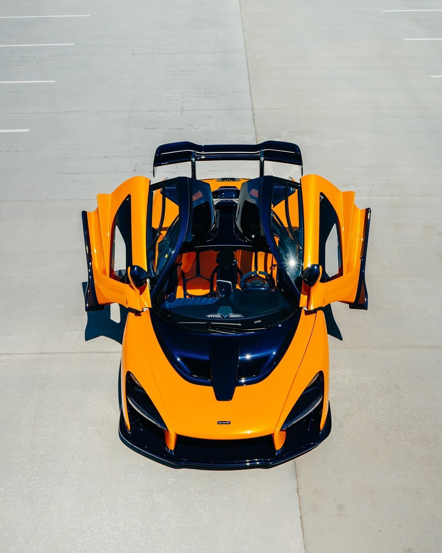 这款野性十足的MSO特制版蓝色碳纤维McLaren Senna，令人眼前一亮。第