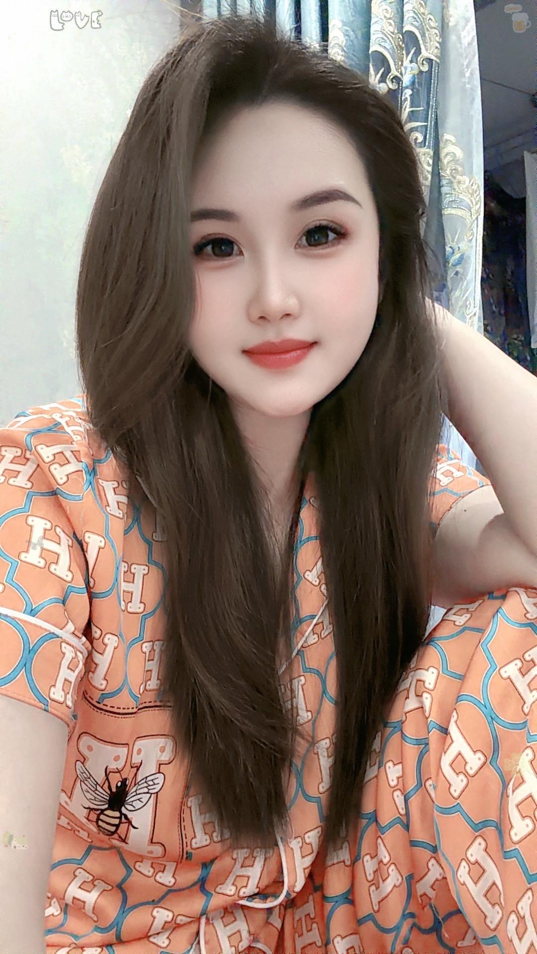 “过去不重要，未来才重要，         什么都不期待，希望现在开始...