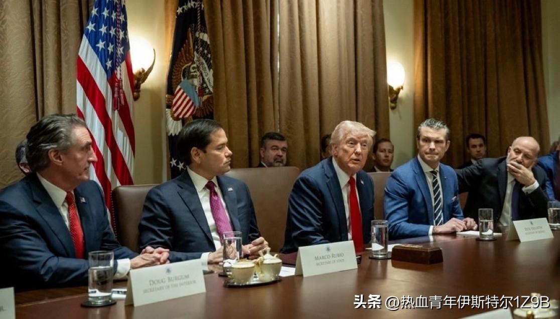 最新消息：

美国不确定军事打击是否能给伊朗带来政权更迭。

高级国家安全官员告