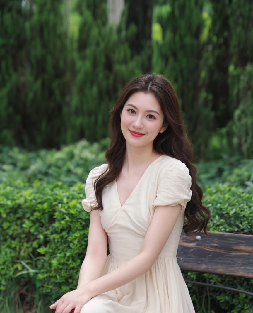 别总吹嘘自个儿对对联的本事有多牛，真能对上这上联，那才叫有真章！刚在群里把这上联