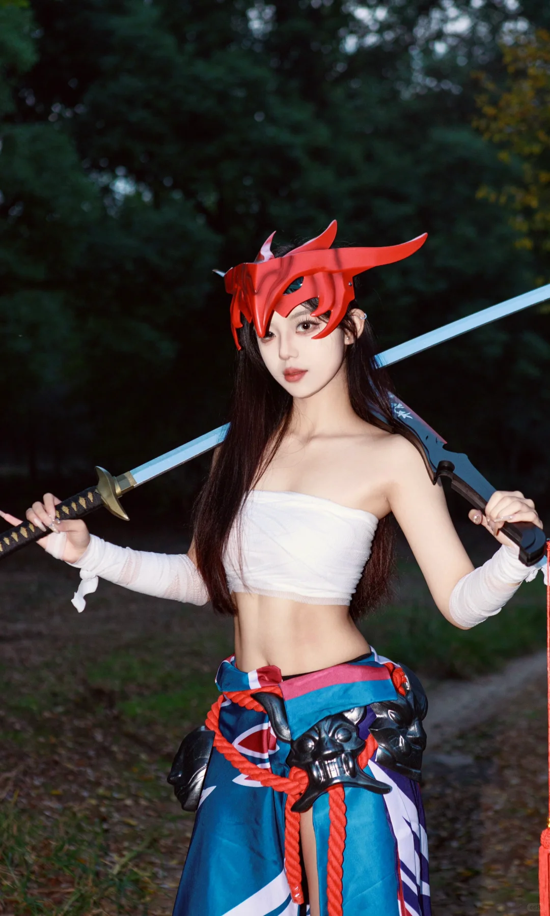 只发一张会火吗～永恩cos