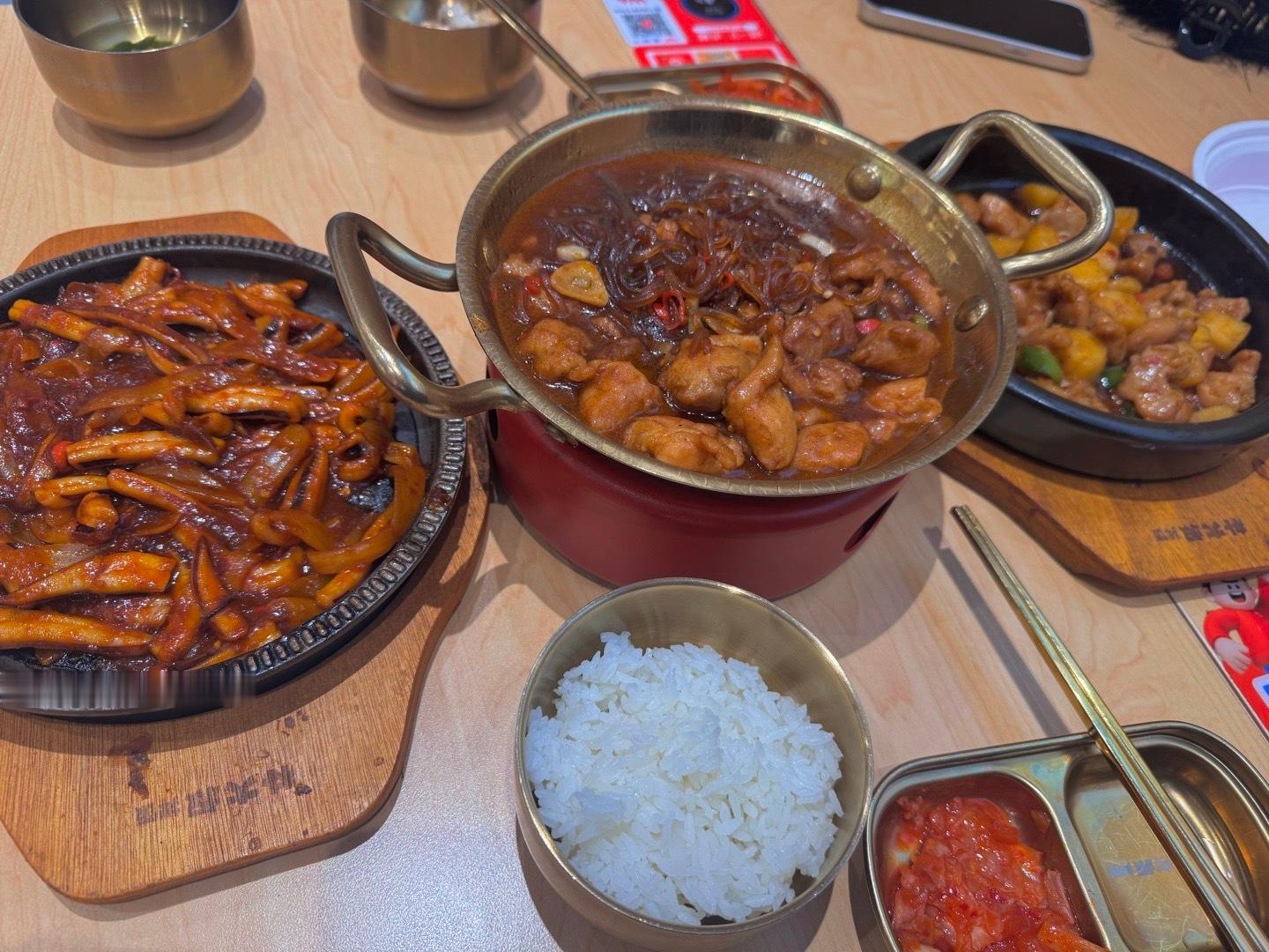 吃上米饭了 ​​​