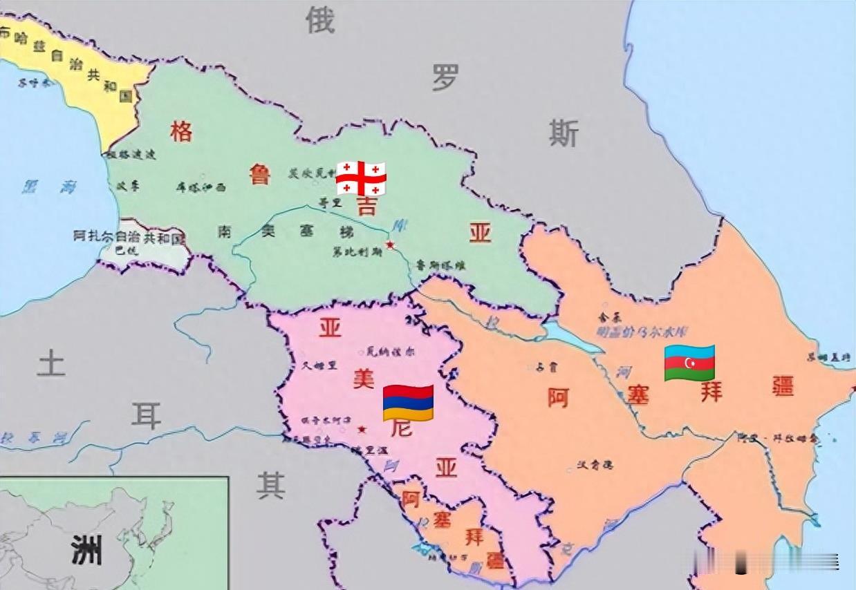 外高加索三国里，🇦🇲亚美尼亚综合实力相对最弱，经历纳卡失利之后，国内社会裂痕