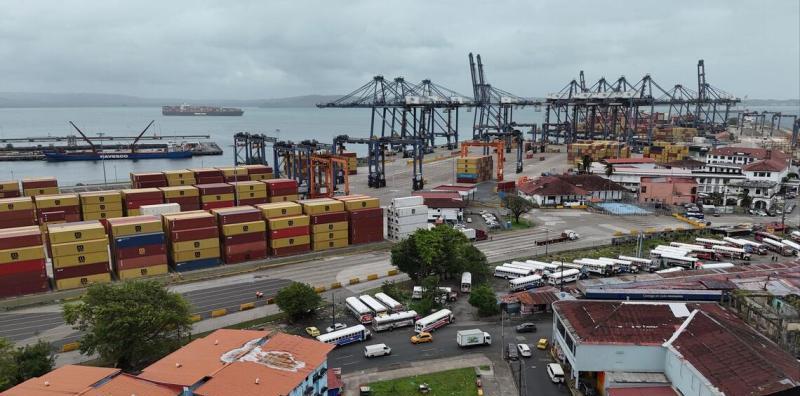 面对美国和巴拿马当局联手“抢夺”中国企业海外资产，我国终于重磅出手了。

据报道