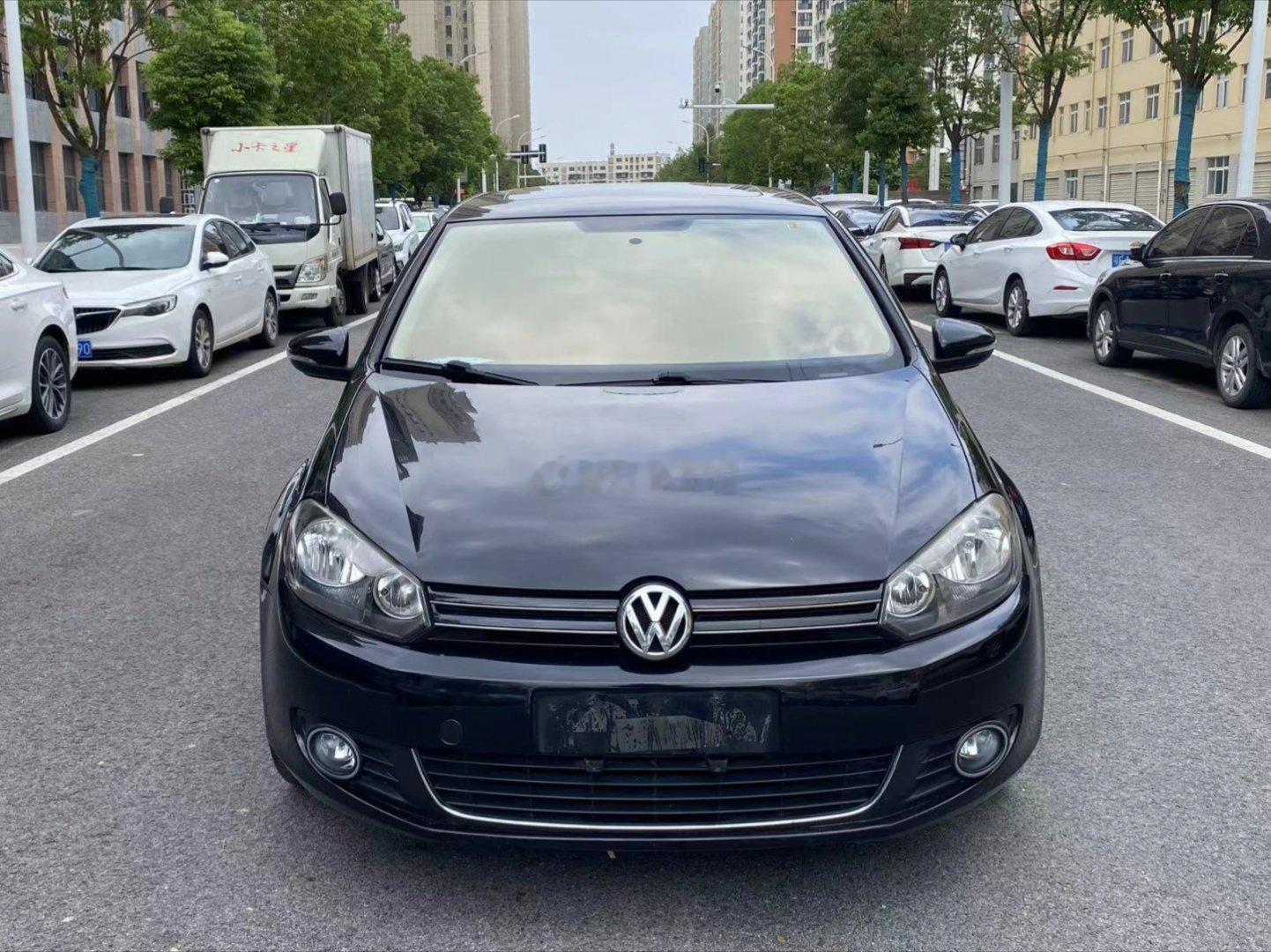 自营车已售云南昆明虾壳车记 ​​2012年大众高尔夫1.4T手动挡，个人一手车，