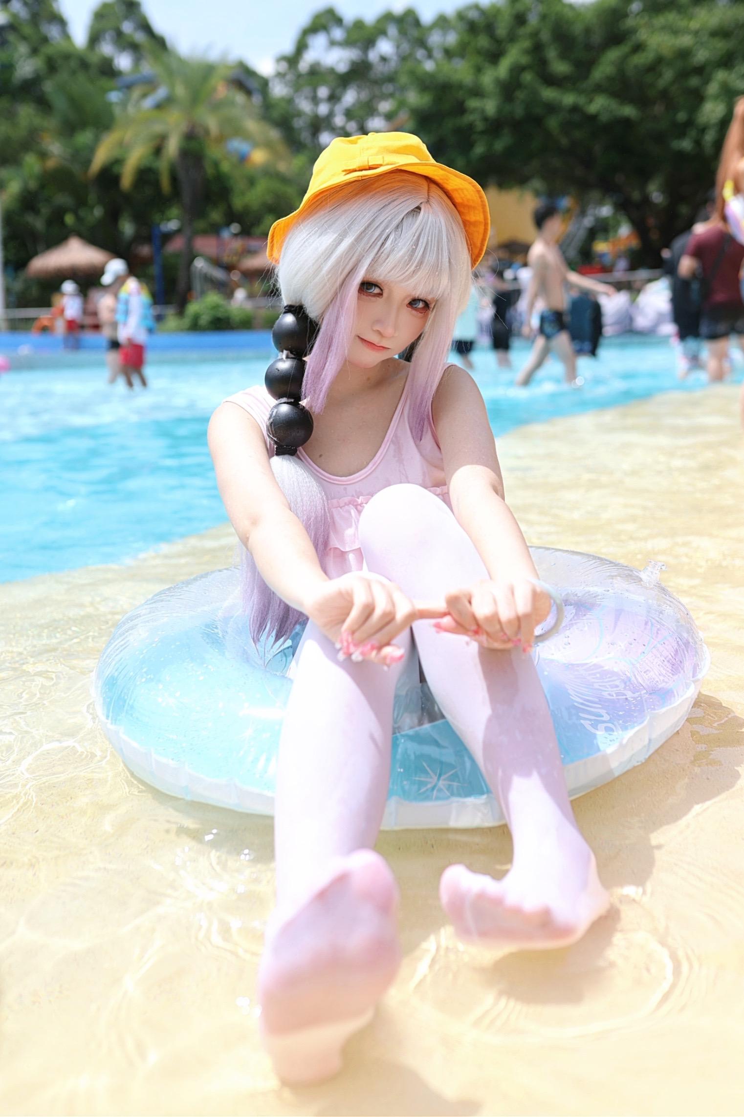 和康纳一起玩水吧！ 🧚‍♀️