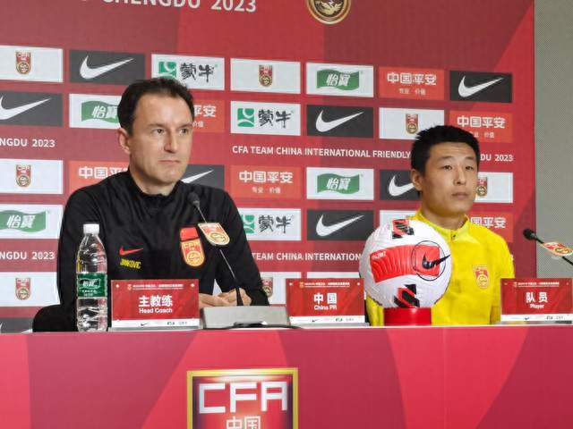 国足惨败巴勒斯坦，媒体人直指主帅能力问题