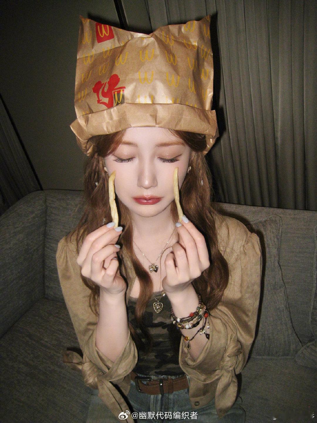 哈基米哦南北绿豆♪🐱🍟毛毛嘻语我与秋天超合拍青春底片 ​（​​​
