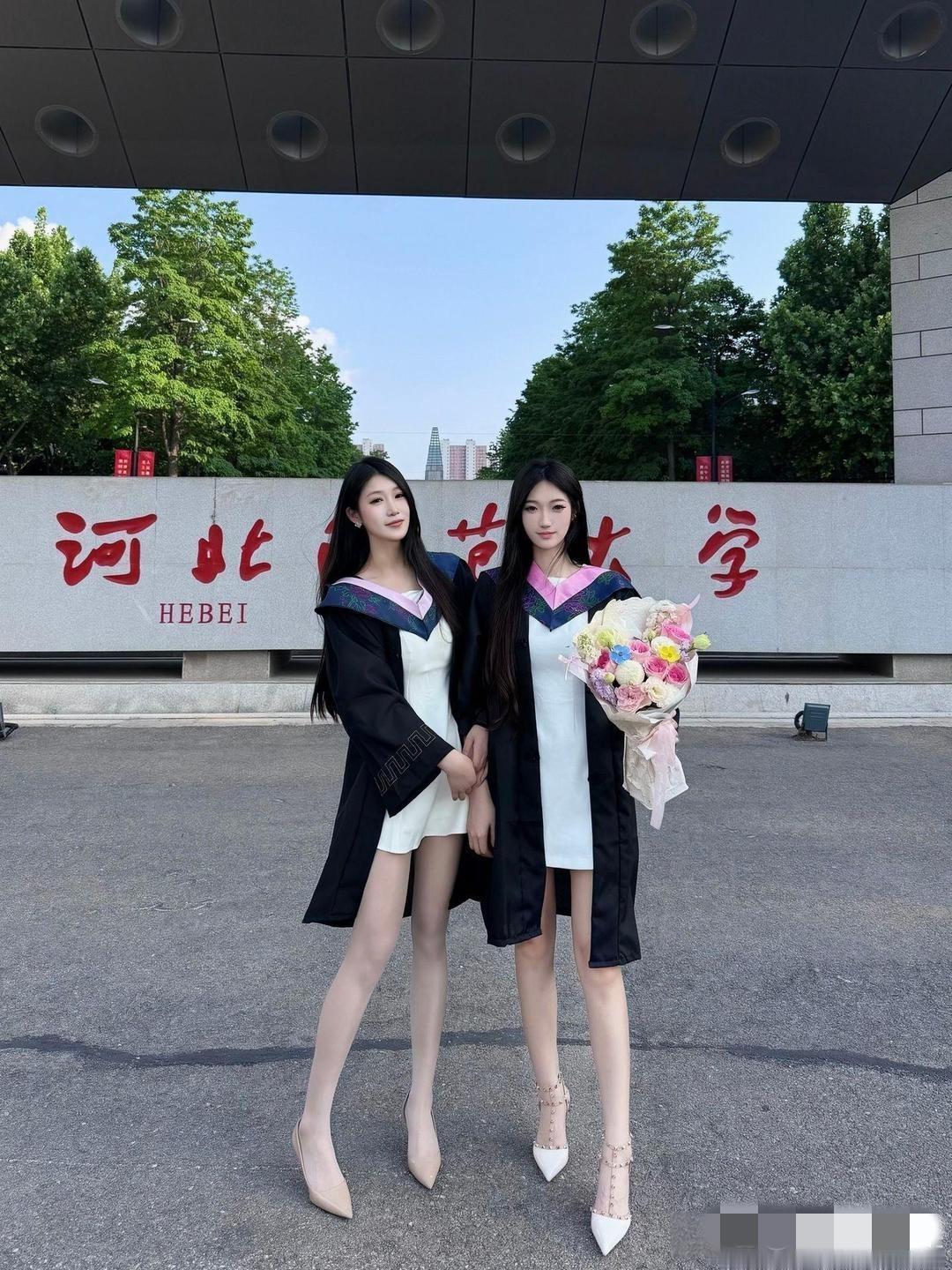 新的年轻老师即将毕业啦