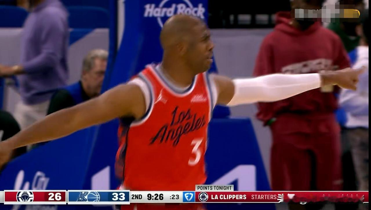 快船老将保罗的得分欲望真是太强了！在今天快船客场挑战魔术的上半场比赛中，保罗展现