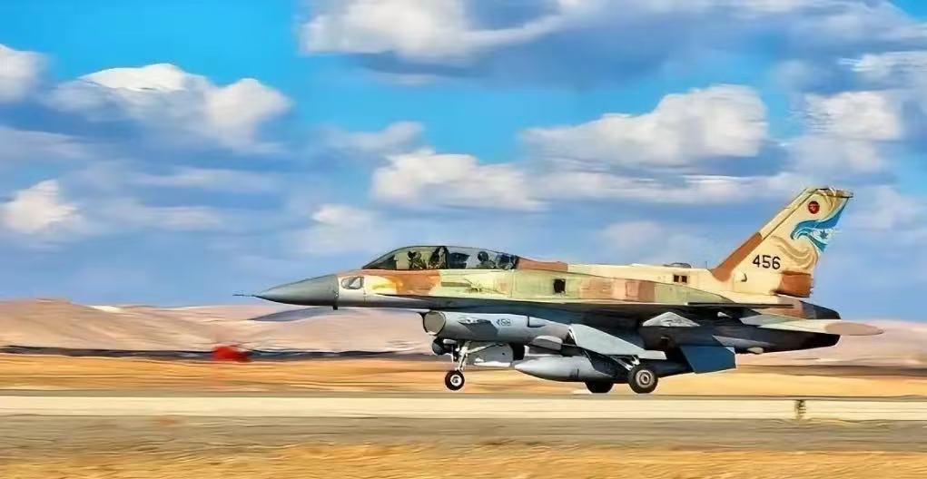 一夜醒来，美国飞行员还是被俘虏了，特朗普大怒，释放8个信号！

事情要从几天前说