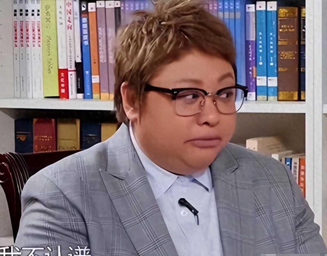 历经舆论风波，54岁韩红获官方授予全新身份
网传私吞上亿善款风波尘埃落定，官方核