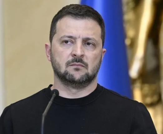 俄罗斯的“毒打”奏效了！

1999年8月叶利钦任命普京为总理，同年12月叶利钦