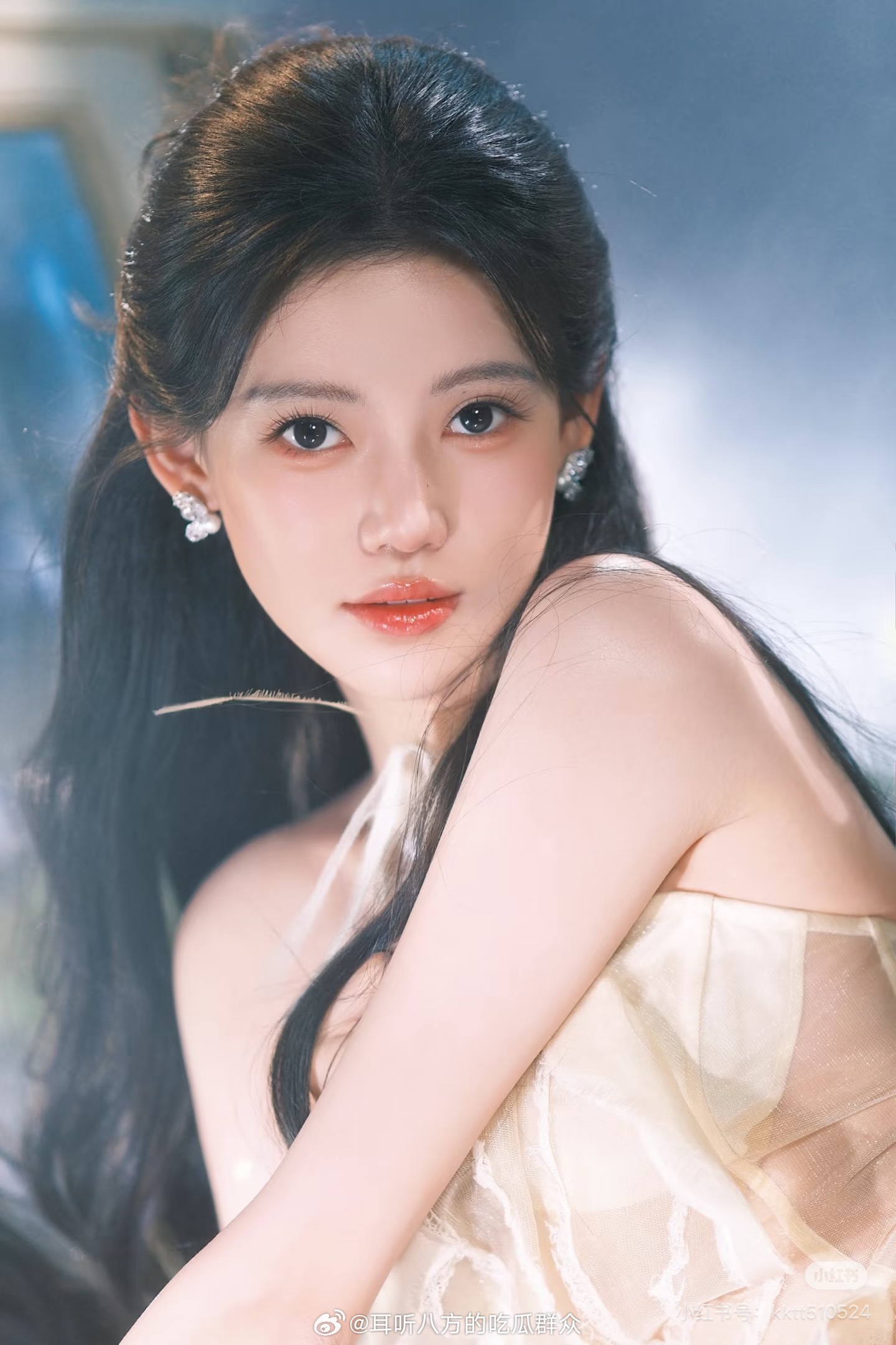 🥭芒果古装剧《摘你袖中香》主演：接触孙珍妮简介：她是被至亲推进火坑的守节孤女，