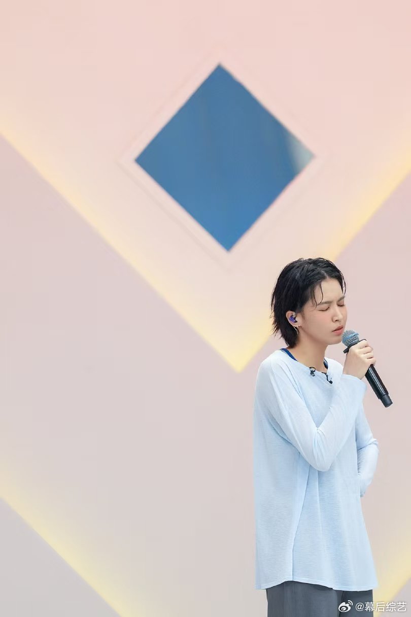 曾沛慈每一公的伙伴都难忘乘风2026曾沛慈真的乘风飞翔了，简单一句话概括完这段旅