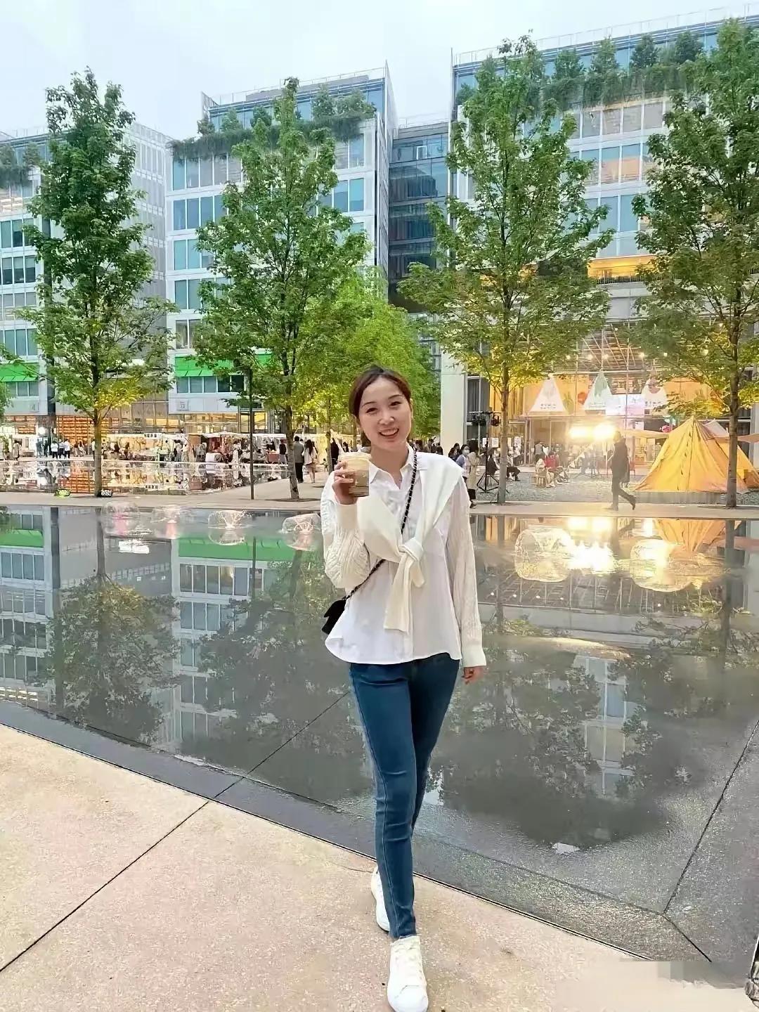 何卓佳，国乒的隐藏大BOSS要出手啦！

第一，  中国女队显神威包揽四强，提前