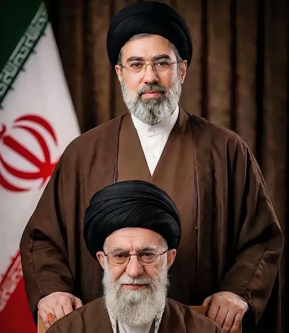 哈梅内伊跟他的儿子，不得不说基因的力量太强大！
带定位晒今日生活
我的今日状态：