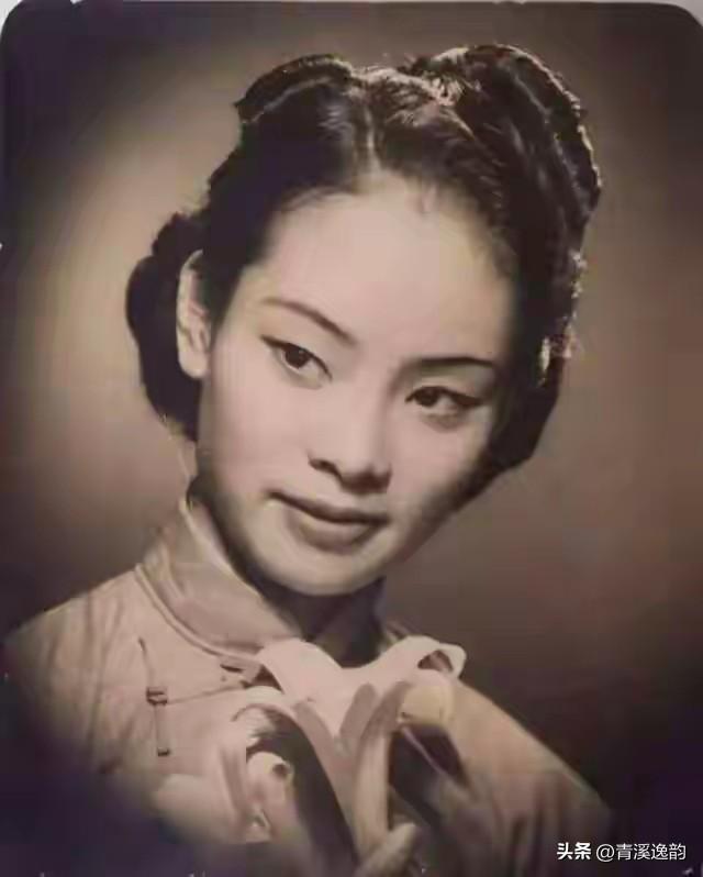 她是武官之女，22岁与姐夫私奔，共患难15年，姐夫说：我们不合适
​​1931年