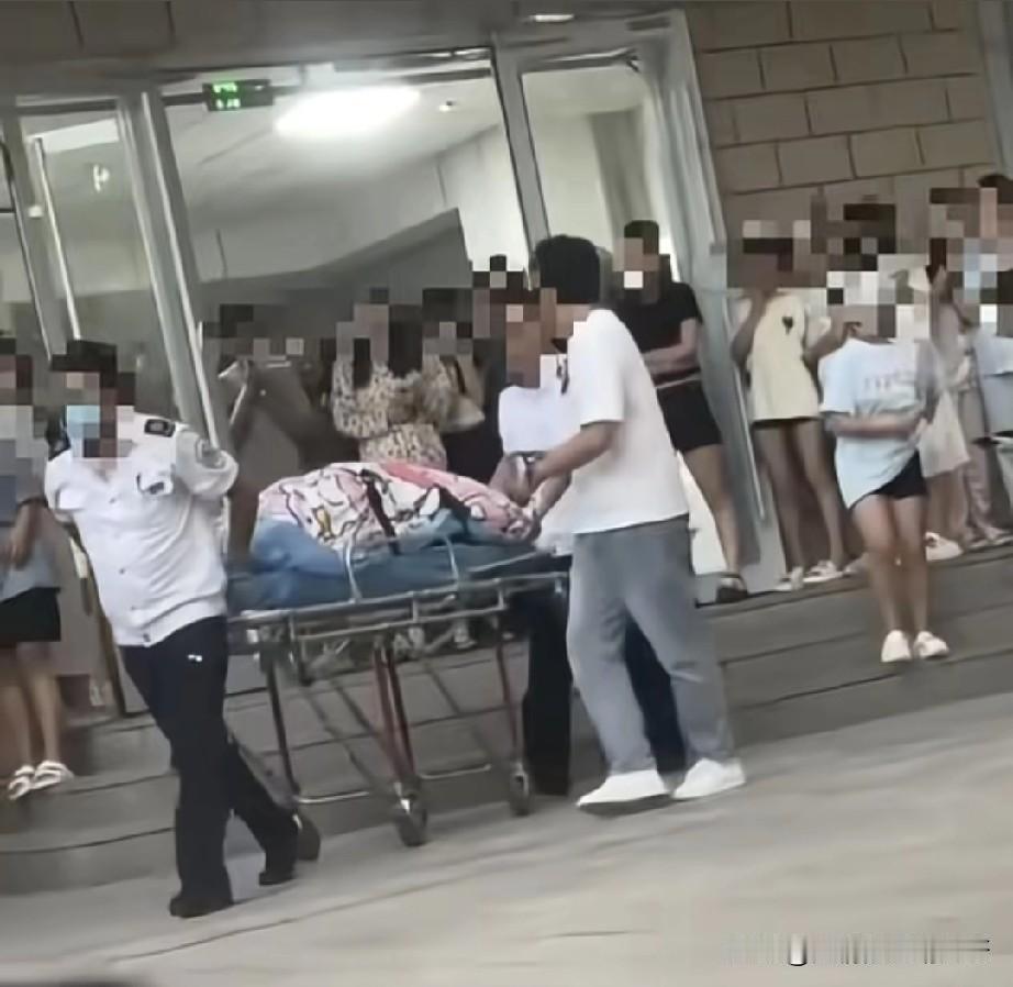 高校大二女生宿舍生子失血过多去世？

这两天一则关于甘肃农业职业技术学院大二女学