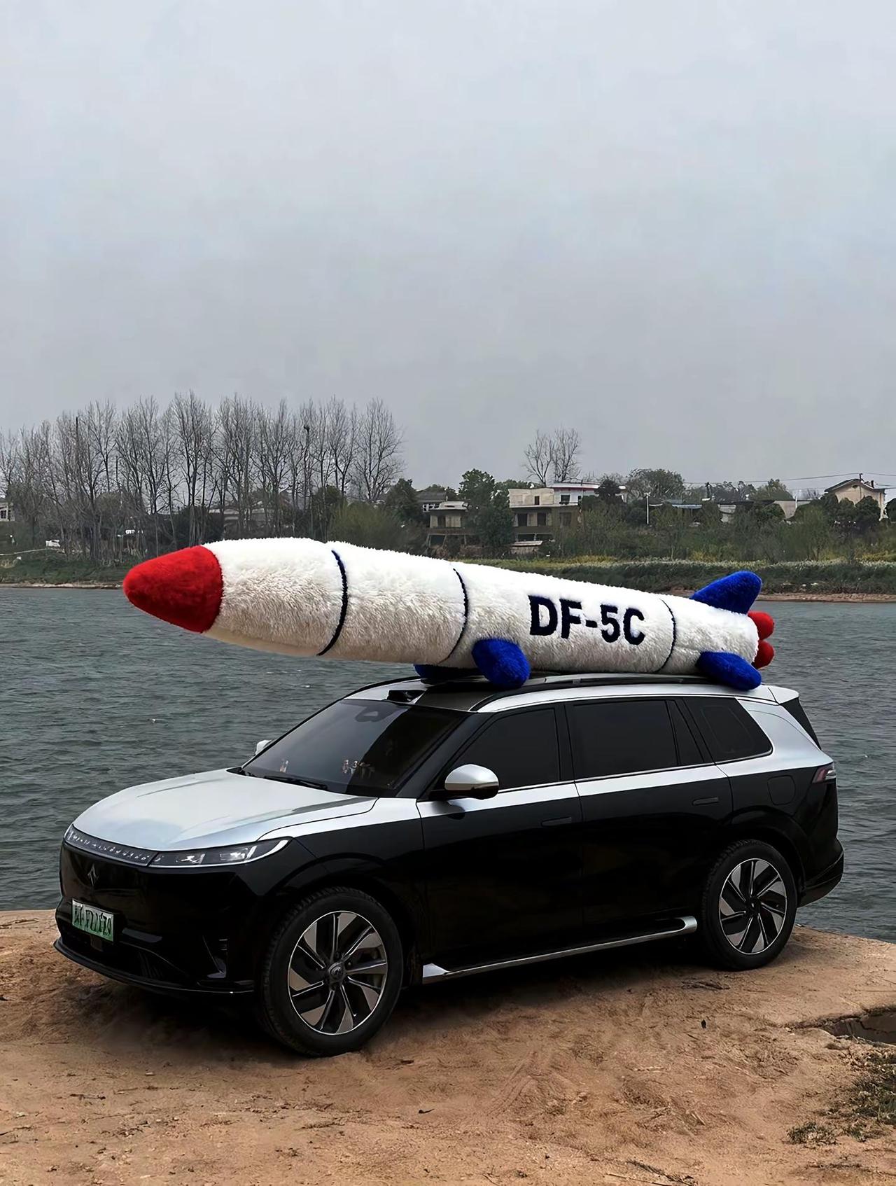 打击范围，覆盖全球。东风5c