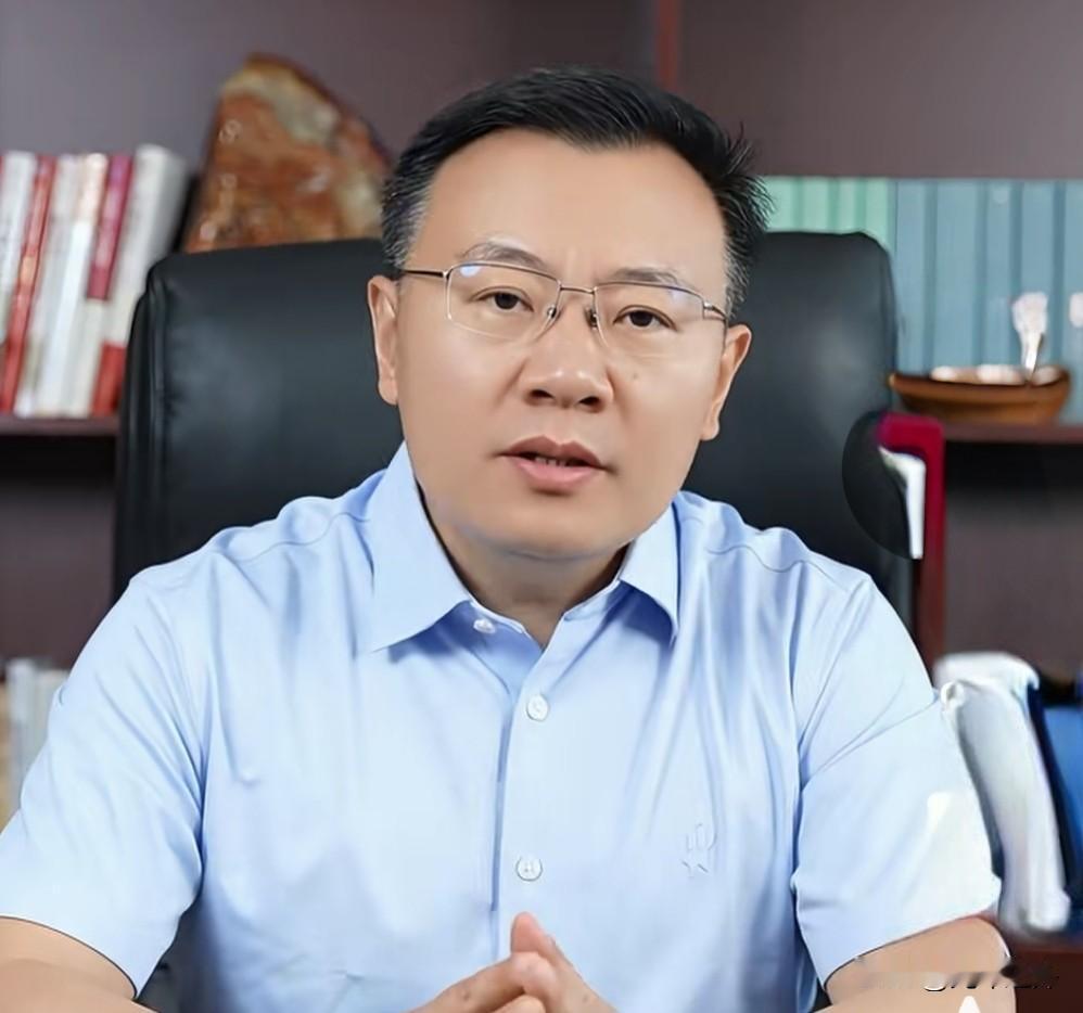 任泽平残酷预判：被小城安逸毁掉的年轻人，正在越来越多
 
千万别再骗自己：小城压