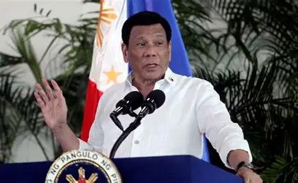杜特尔特这回真是躺赢了！ 
 
被关在海牙一年多，连律师费都掏不出来的他怎么也没