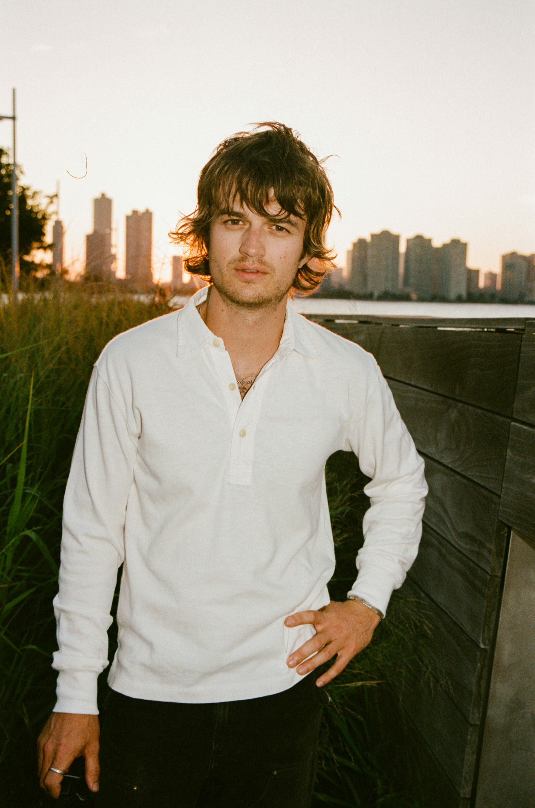 Wow~~男妈妈又来啦！史蒂夫/歌手为《ELLE》杂志拍摄超型新写真！！坐等第五